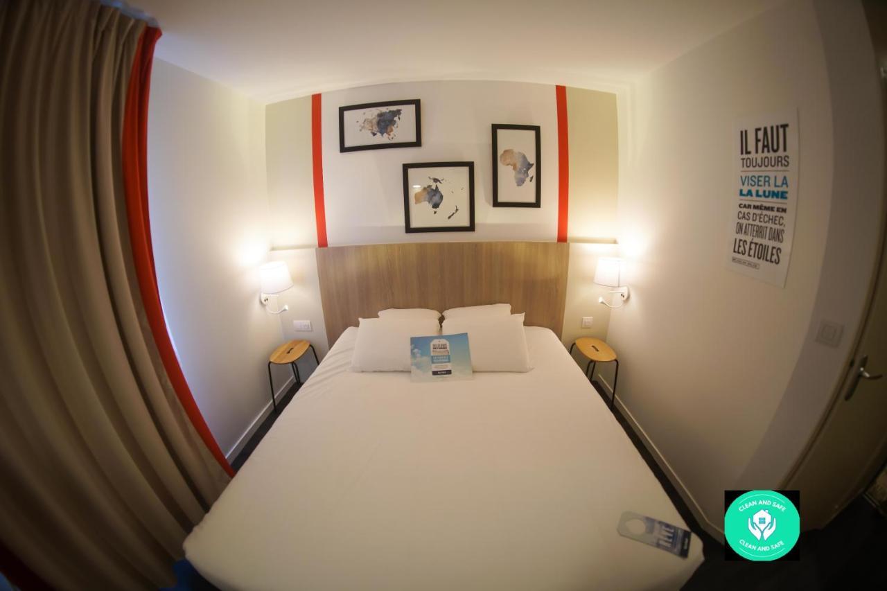 คีเรียด์ลาเฟลเช่ Hotel ลาแฟลช ภายนอก รูปภาพ